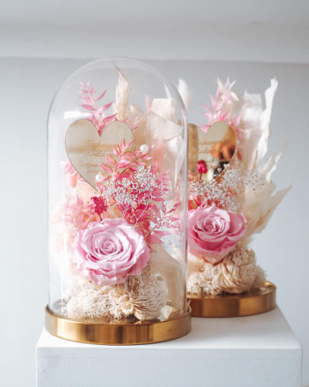 Szklana kopuła z wieczną różą delikatny róż podziękowania prezent(PREMIUM)