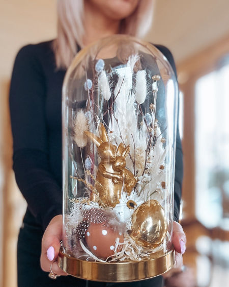 Szklana kopuła z zajączkami złota (PREMIUM)