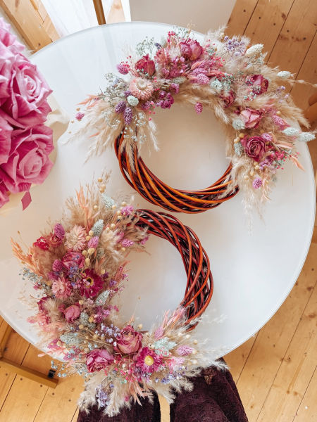 Wianek z suszu naturalny pastelowy 30 cm (PREMIUM) zdjęcie 1