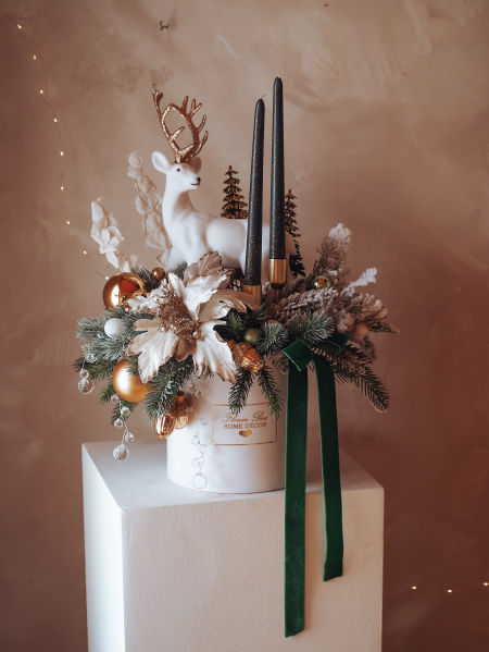 Kompozycja świąteczny renifer biała świece (PREMIUM)