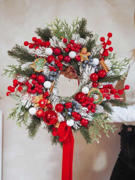 Wianek na drzwi świąteczny czerwień piernik (PREMIUM)