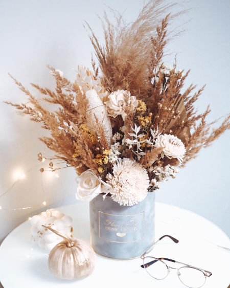 Flower Box bukiet traw i sholi  M(PREMIUM)