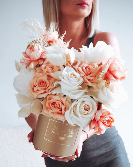 Flower Box brzoskiwniowo-kremowy (PREMIUM)